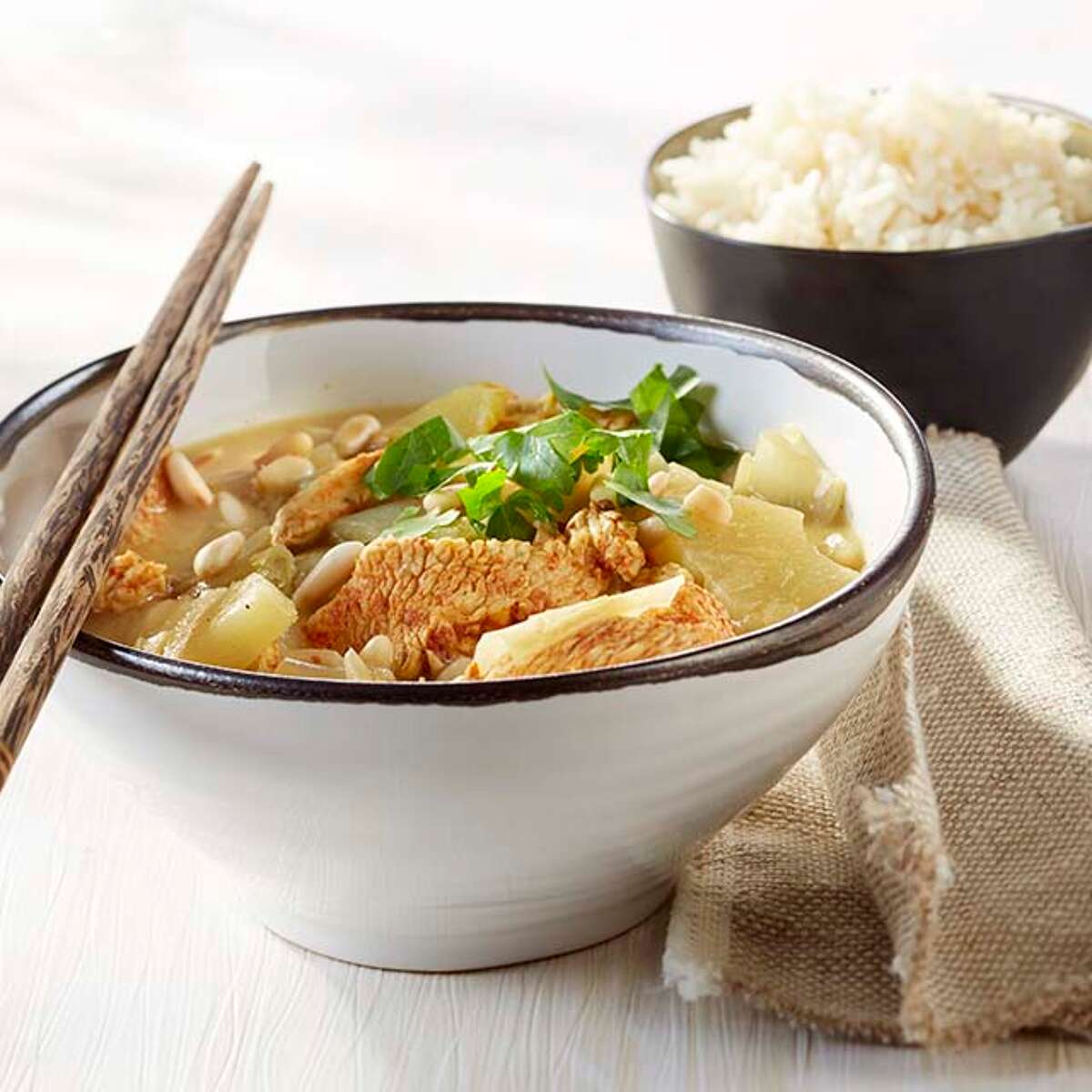 Wok de dinde aux chicons et au curry vert